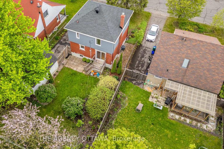 28490663/659-alesther-street/overbrookcastle-heights/ottawa/ontario/K1K1H8_36