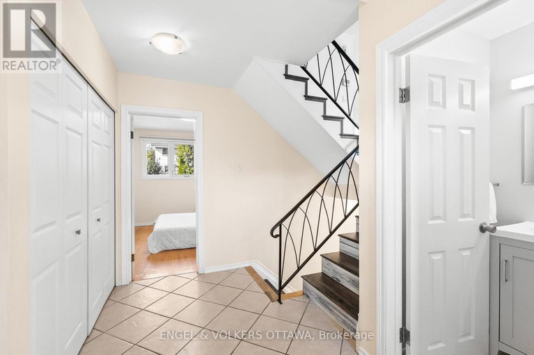 28857390/1841-lorraine-avenue/urbandale-acres/ottawa/ontario/K1H6Z7_4