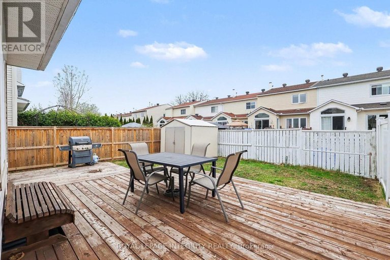 29683606/2103-gardenway-drive/fallingbrookgardenway-south/ottawa/ontario/K4A3K2_32