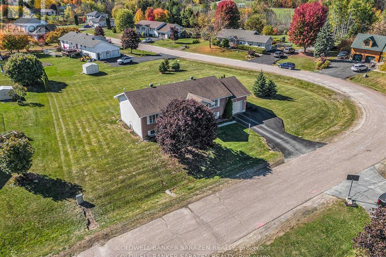 29293895/129-riley-crescent/mcnabbraeside-twps/mcnabbraeside/ontario/K7S0E9_26