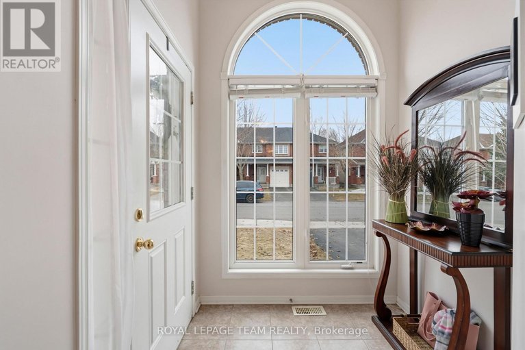 29564239/145-stedman-street/blossom-parkkemp-parkfindlay-creek/ottawa/ontario/K1T0B5_7