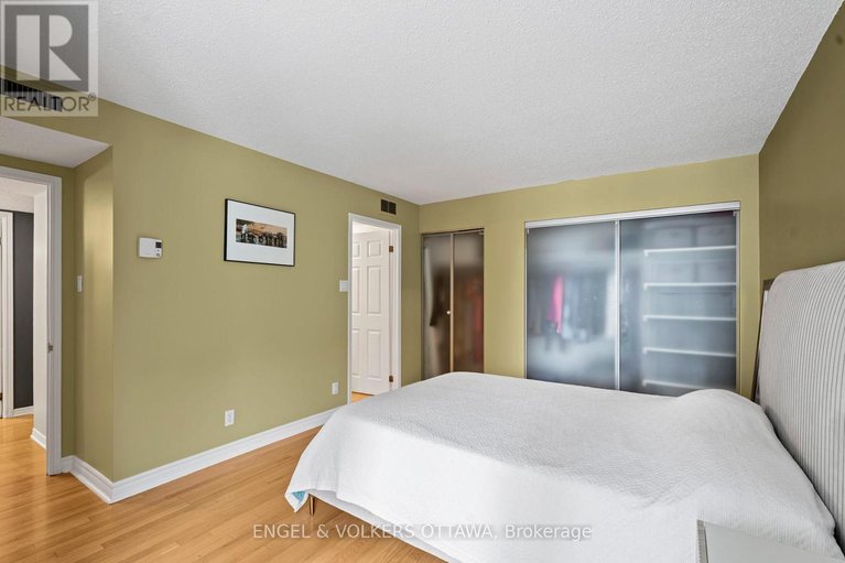 29479998/207-10-main-street/ottawa-east/ottawa/ontario/K1S1M9_17