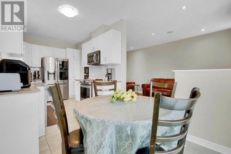 29254434/1076-cobble-hill-drive/cedargrovefraserdale/ottawa/ontario/K2J3L7_12