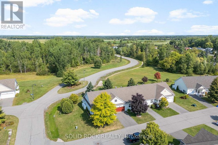 28848502/659-country-trail-private/carlsbad-springs/ottawa/ontario/K0A1K0_28