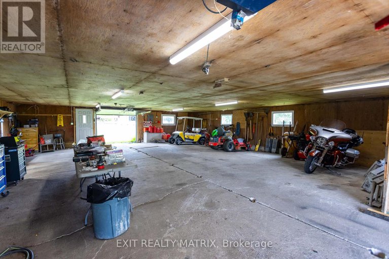 28169464/3172-8th-line-road/metcalfe/ottawa/ontario/K0A2P0_43