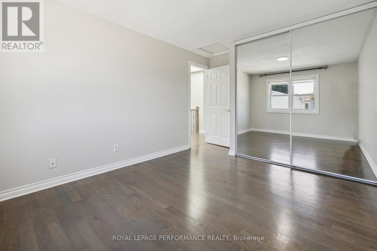 29032423/1873-du-clairvaux-road/chapel-hill/ottawa/ontario/K1C5X9_25