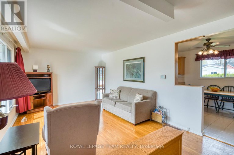 28272638/268-ottawa-street/almonte/mississippi-mills/ontario/K0A1A0_12
