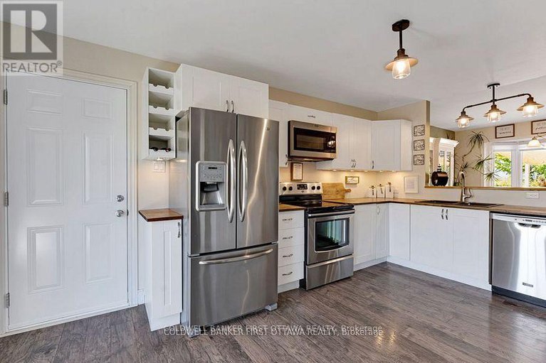 29165511/741-drummond-con-12c-road/drummond-n-elmsley-drummond-twp/drummondnorth-elmsley/ontario/K7C3P1_12