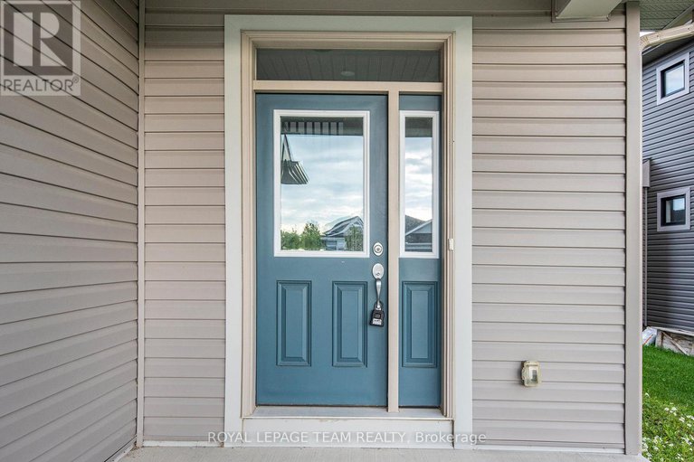 29111115/521-kindred-crescent/north-grenville-twp-kemptville-south/north-grenville/ontario/K0G1J0_4