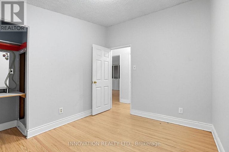 29082198/2302-horton-street/elmvale-acresurbandale/ottawa/ontario/K1G3E8_17