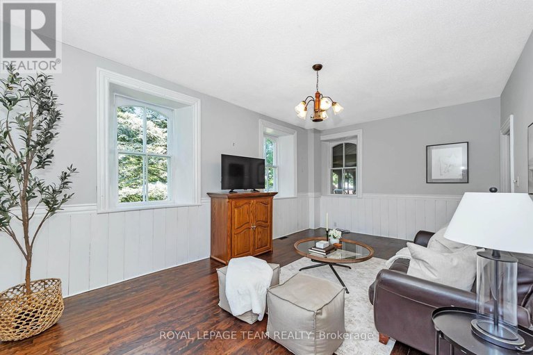 28658646/8202-flewellyn-road/remainder-of-stittsville-area/ottawa/ontario/K0A1B0_11