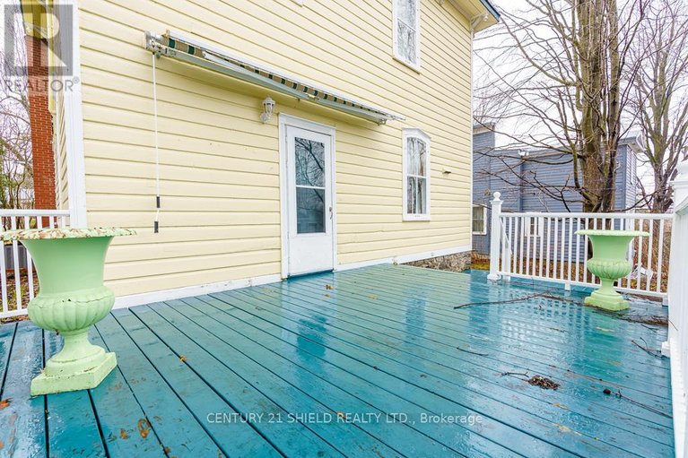 29622783/48-st-george-street-e/alexandria/north-glengarry/ontario/K0C1A0_6