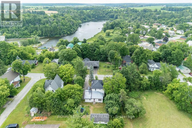 28853182/191-dalkeith-street/pakenham/mississippi-mills/ontario/K0A2X0_27