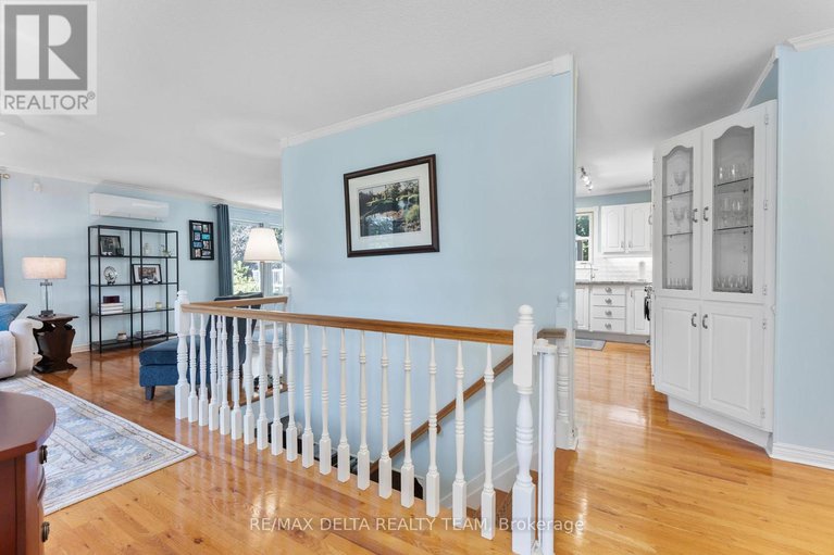 28782058/9-lasalle-street/clarencerockland-twp/clarence-rockland/ontario/K4K1K7_6