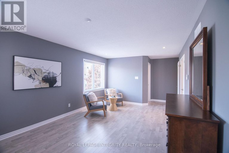 28860190/34-keighley-circle/morgans-grantsouth-march/ottawa/ontario/K2K3H8_29
