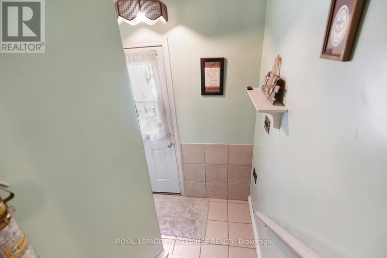 28597373/3507-charleville-road/augusta-twp/augusta/ontario/K0E1T0_15
