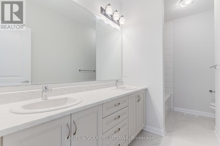 29064556/325-elsie-macgill-walk/morgans-grantsouth-march/ottawa/ontario/K2W0K7_43