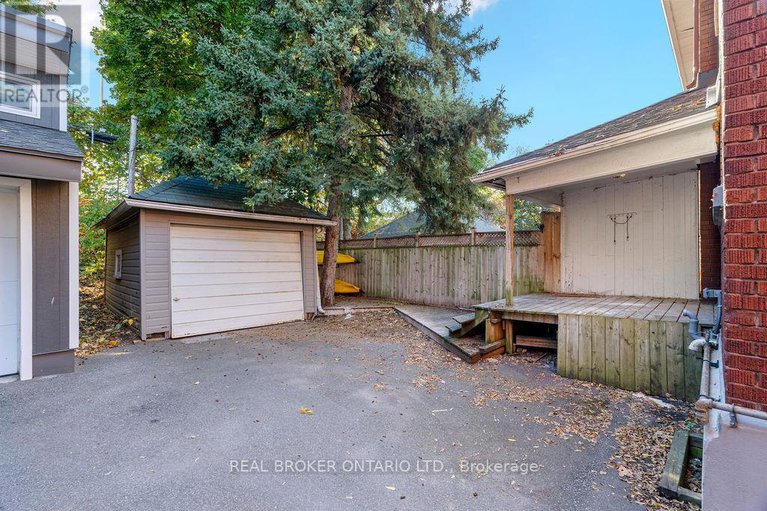 28987667/23-lakeview-terrace/dows-lake/ottawa/ontario/K1S3H3_42