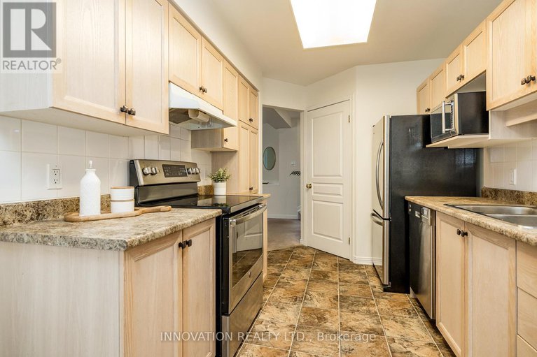 28367280/4308-wildmint-square/riverside-southgloucester-glen/ottawa/ontario/K1V1N4_12