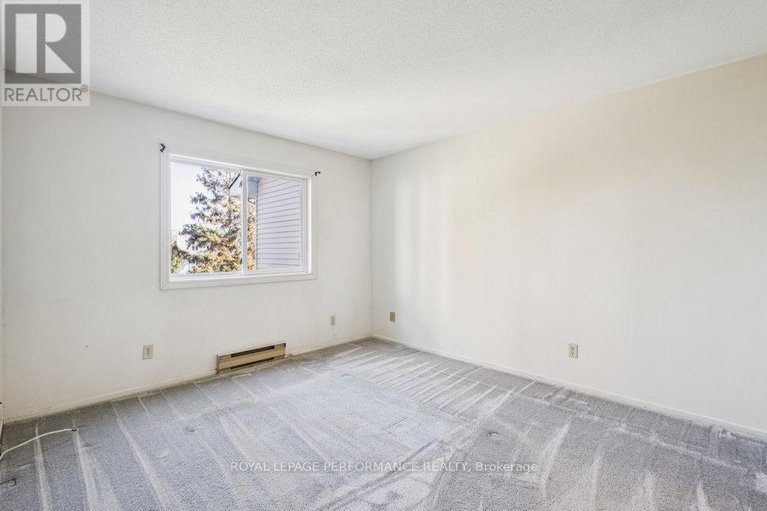 29052413/205-266-lorry-greenberg-drive/hunt-club-parkgreenboro/ottawa/ontario/K1T3J9_11