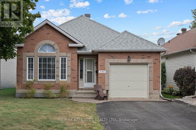 28798162/1147-mulder-avenue/fallingbrookgardenway-south/ottawa/ontario/K4A4G8_1