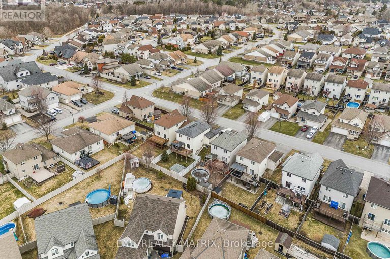 28188636/569-emerald-street/town-of-rockland/clarence-rockland/ontario/K4K0B9_26