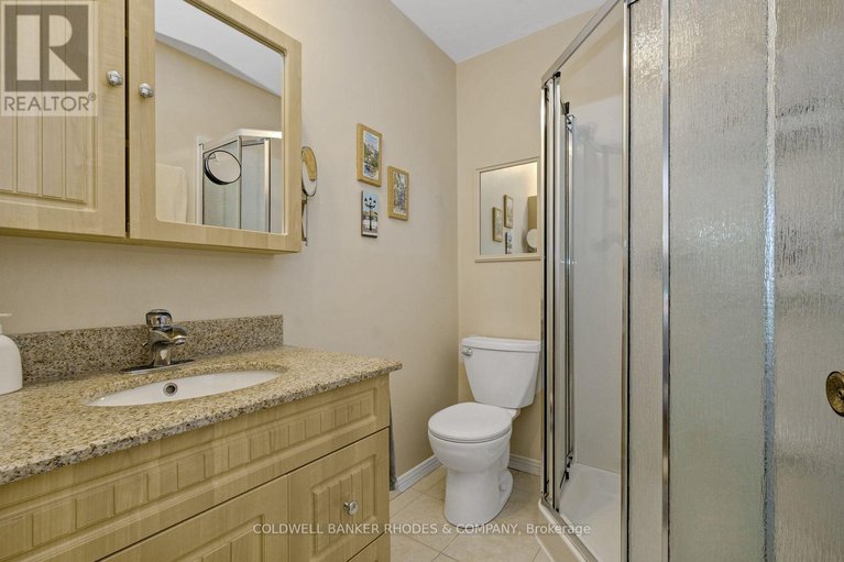 29319583/1550-northdale-street/pineview/ottawa/ontario/K1B4G8_20