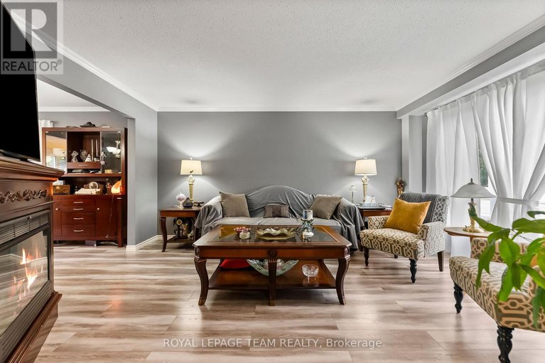 28451879/76-peary-way/katimavik/ottawa/ontario/K2L1Z8_8