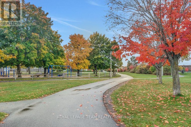 29024962/72-craig-henry-drive/craig-henrywoodvale/ottawa/ontario/K2G3Z6_34