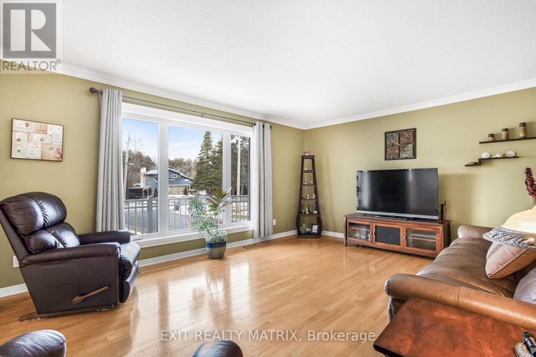 29407077/165-eliza-street/champlain-twp/champlain/ontario/K0B1K0_5