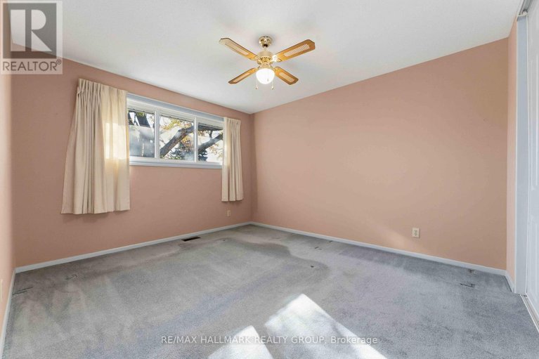 29120636/1884-elmridge-drive/beacon-hill-south/ottawa/ontario/K1J6R7_25