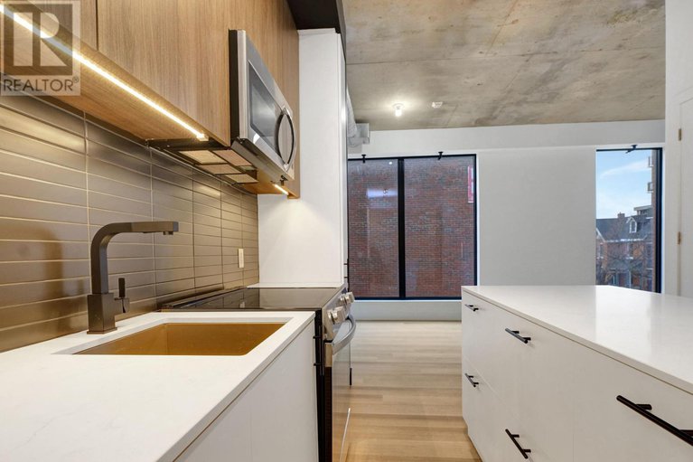 28440606/212-10-james-street/ottawa-centre/ottawa/ontario/K2P1T2_12