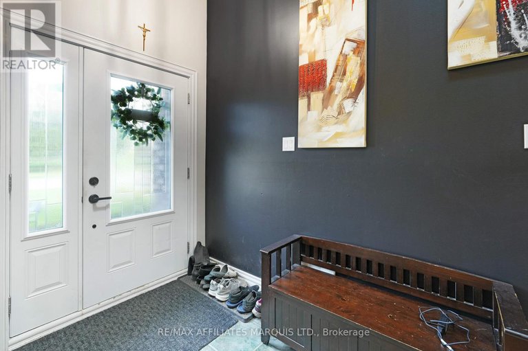 29034285/21-ste-therese-boulevard/embrun/russell/ontario/K0A1W0_9