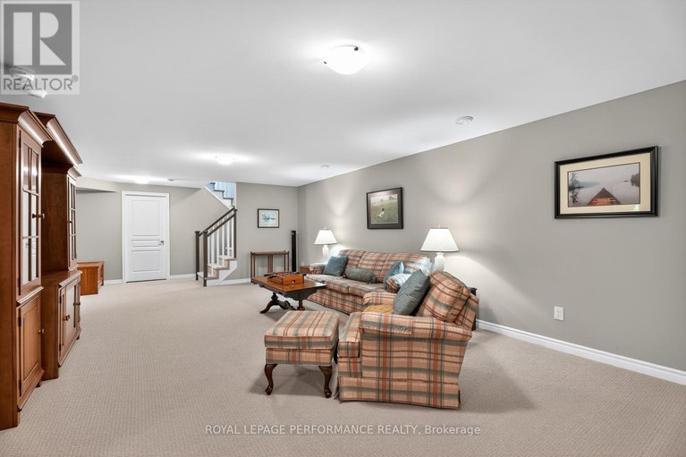 28914598/88-des-rails-street/town-of-rockland/clarence-rockland/ontario/K4K0K2_29