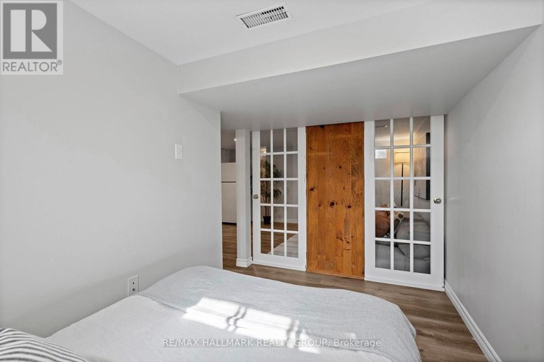 29614829/924-fisher-avenue/carlington/ottawa/ontario/K1Z6P4_37