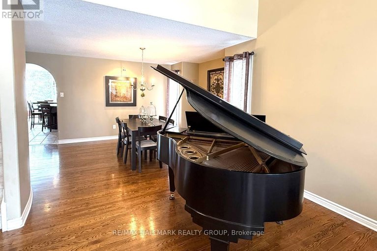 29618648/9-blackshire-circle/stonebridge/ottawa/ontario/K2J5L8_4