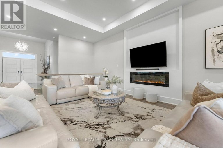 29539782/7125-still-meadow-way/greely/ottawa/ontario/K4P1B8_11