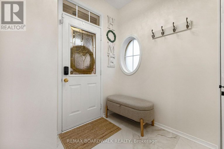 29250335/34-catterick-crescent/morgans-grantsouth-march/ottawa/ontario/K2K3M5_4