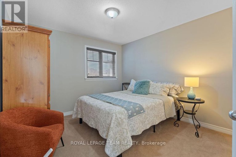 29011839/141-trail-side-circle/springridgeeast-village/ottawa/ontario/K4A5B3_26