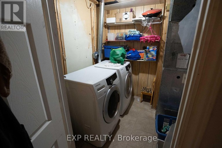 29609713/1108-grenoble-crescent/orleans-wood/ottawa/ontario/K1C2C6_19