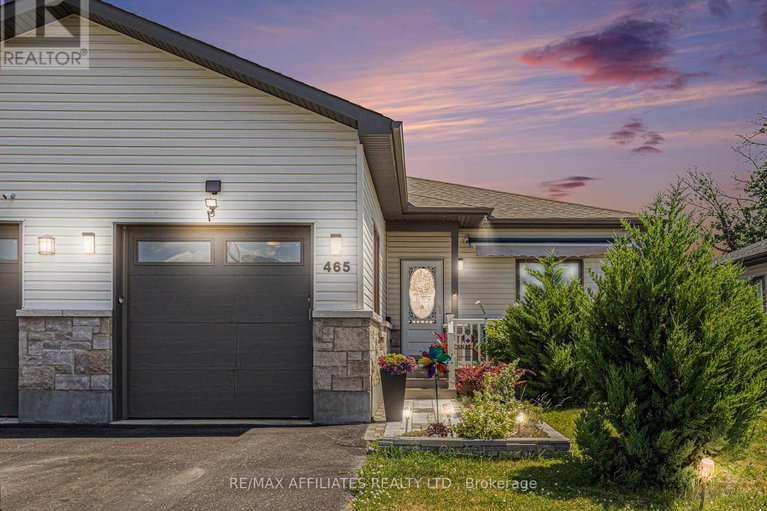 28523085/465-lancaster-lane/winchester/north-dundas/ontario/N1A2W1_1