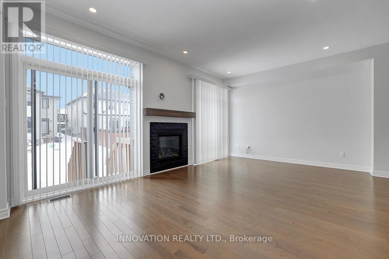 29591805/1011-eider-street/manotick-south-to-roger-stevens/ottawa/ontario/K4M0P5_15