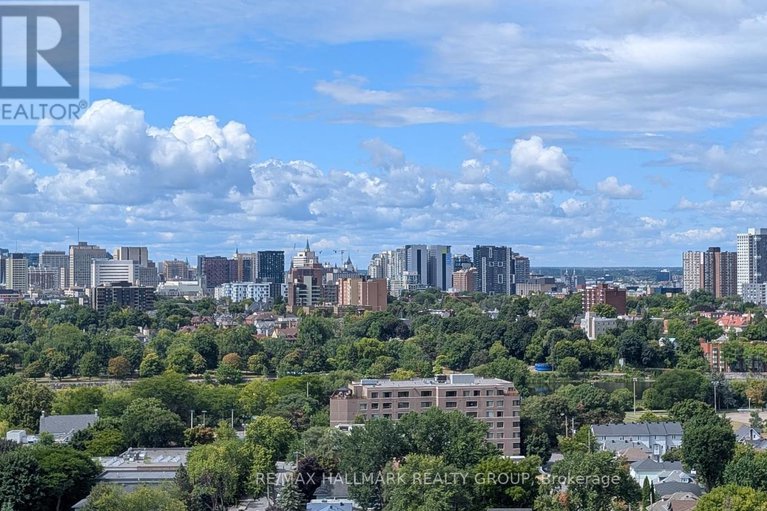 28970396/ph1-158c-mcarthur-avenue/vanier/ottawa/ontario/K1L8E7_24