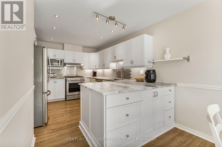 29293177/16-32-innesbrook-court/stittsville-central/ottawa/ontario/K2S1C7_8