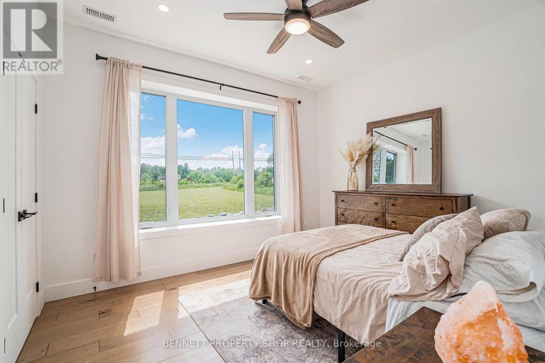 28520939/795-mill-ridge-road/mcnabbraeside-twps/mcnabbraeside/ontario/K7S3G8_31