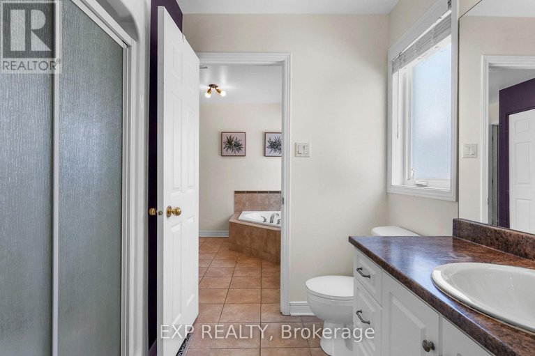 28579919/114-echowoods-avenue/stittsville-north/ottawa/ontario/K2S2E7_19