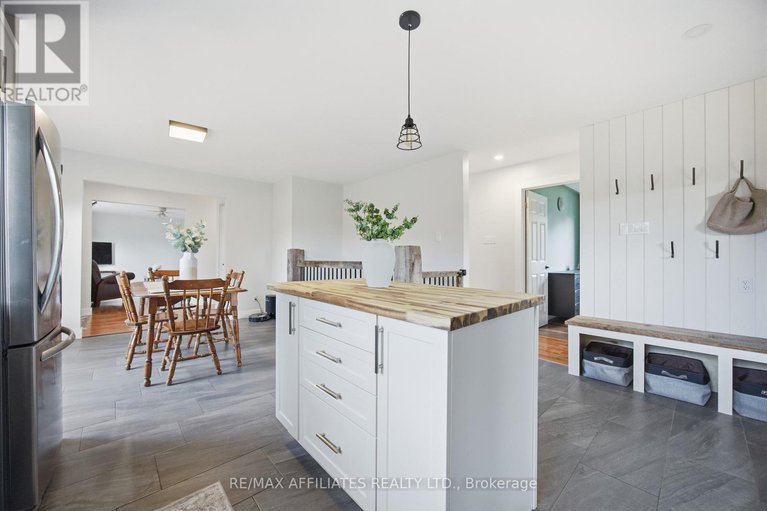 29038833/843-ferguson-falls-road/lanark-highlands-lanark-twp/lanark-highlands/ontario/K7C0C5_7