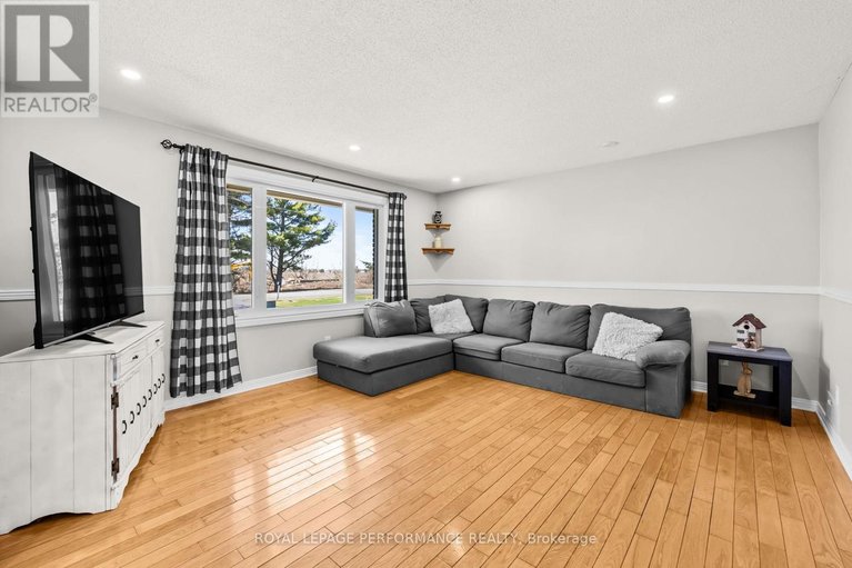 29645047/1547-st-jacques-road/russell-twp/russell/ontario/K0A1W0_10