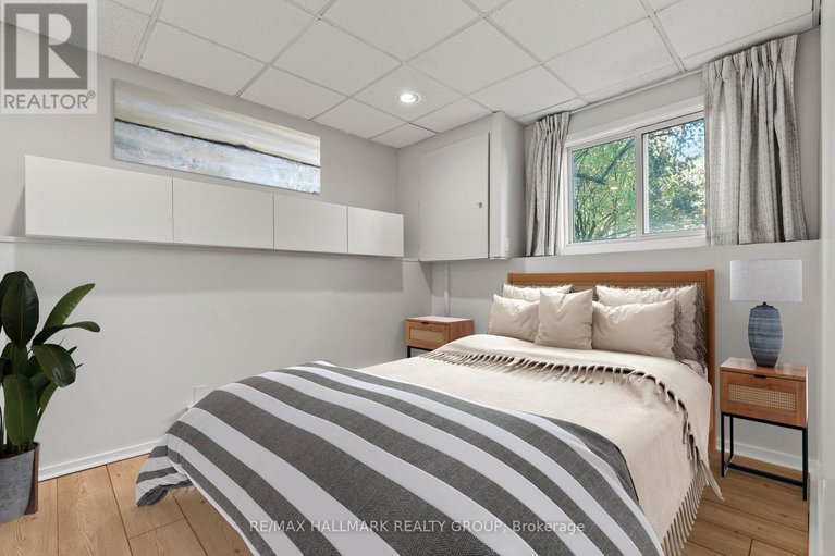 29048191/26-ettrick-crescent/pheasant-run/ottawa/ontario/K2J1G1_19