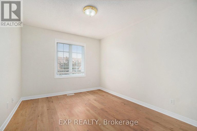 28526741/638-casabella-drive/avalon-east/ottawa/ontario/K4A4G1_23